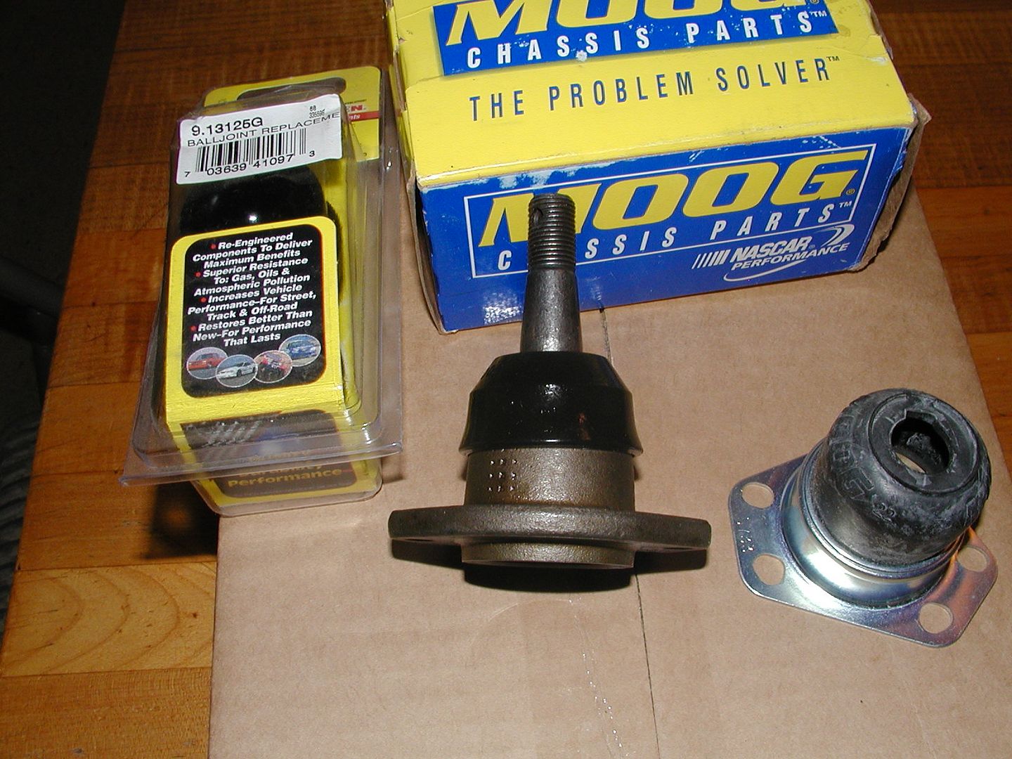 Ball joint bushings (dust boot) Chevelle Tech